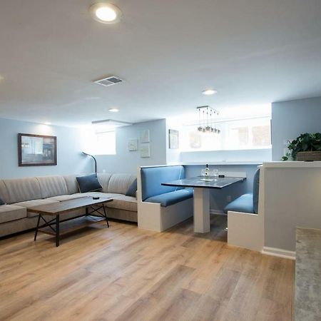Luxury 2 Bedroom Apartment W/ Free Parking واشنطن المظهر الخارجي الصورة