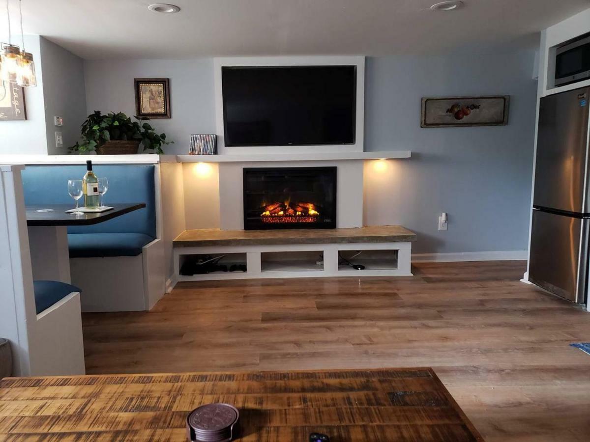 Luxury 2 Bedroom Apartment W/ Free Parking واشنطن المظهر الخارجي الصورة