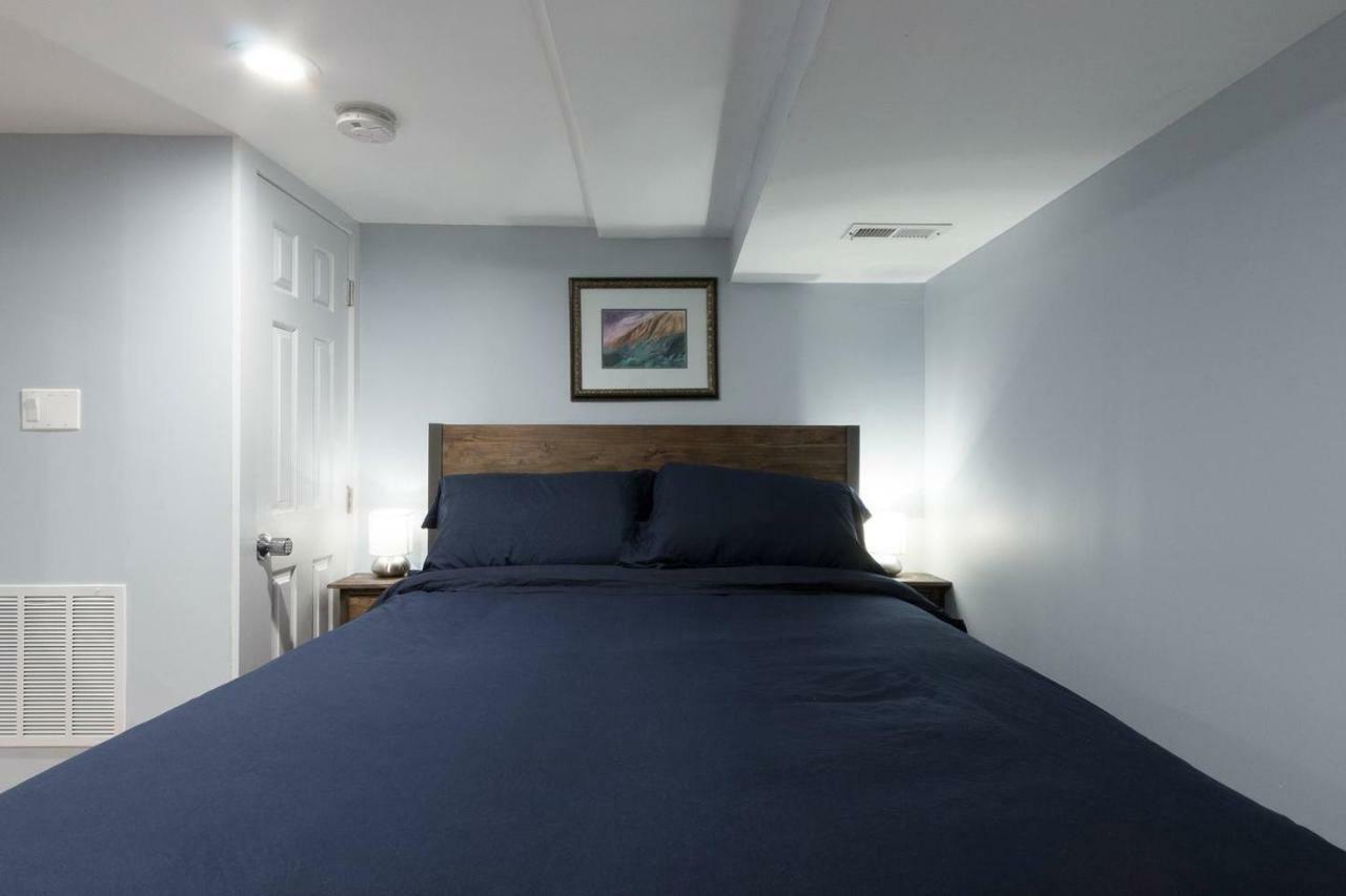 Luxury 2 Bedroom Apartment W/ Free Parking واشنطن المظهر الخارجي الصورة